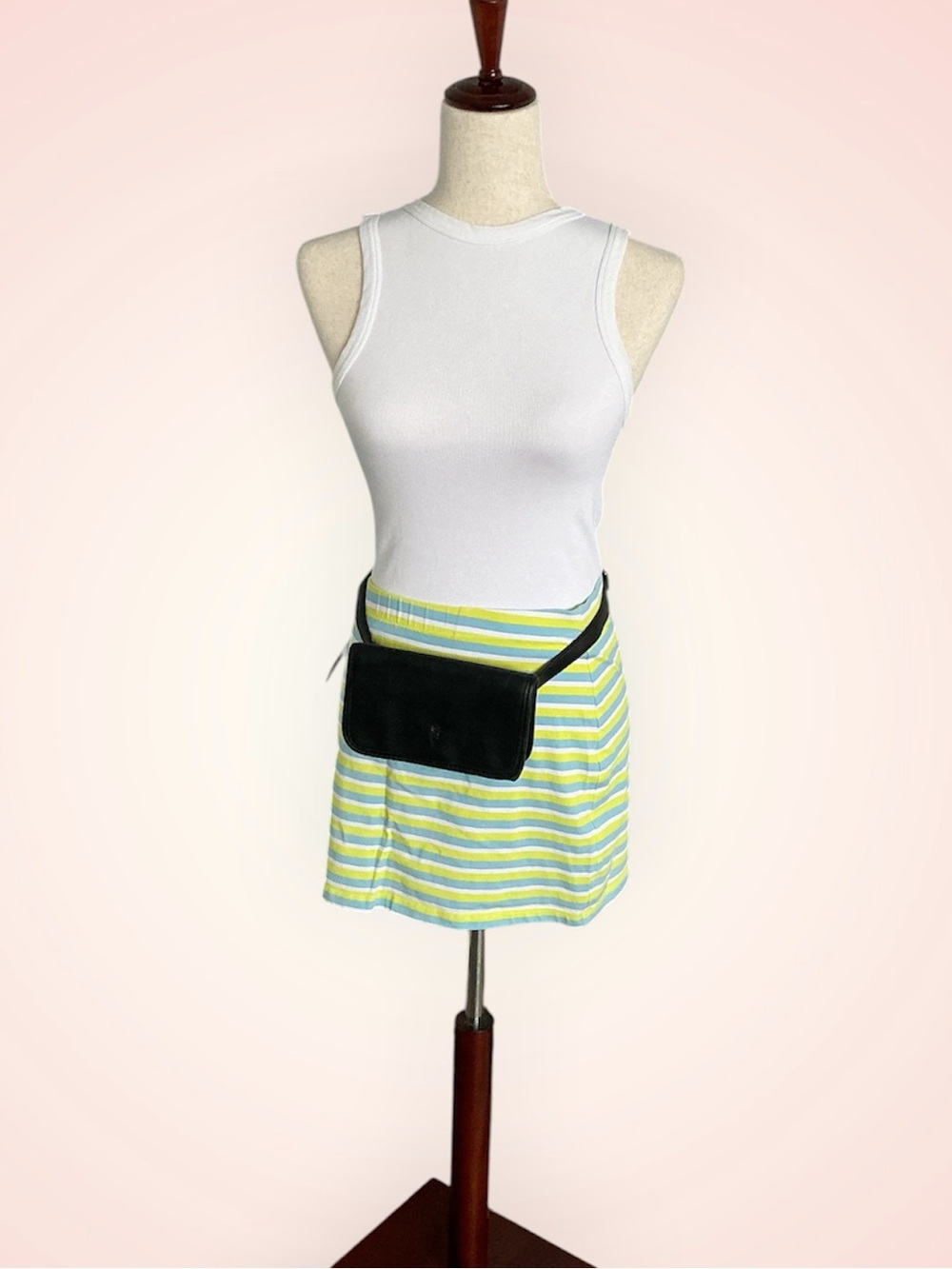Simply Vera Vera Wang Black Belt Bag Waist Pack Crossbody Adjustable Strap NWOT